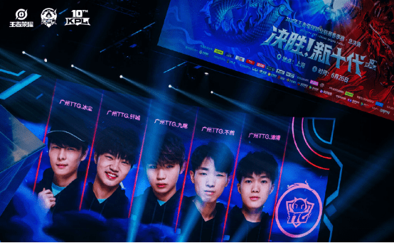 立起深厚的 立起深厚的